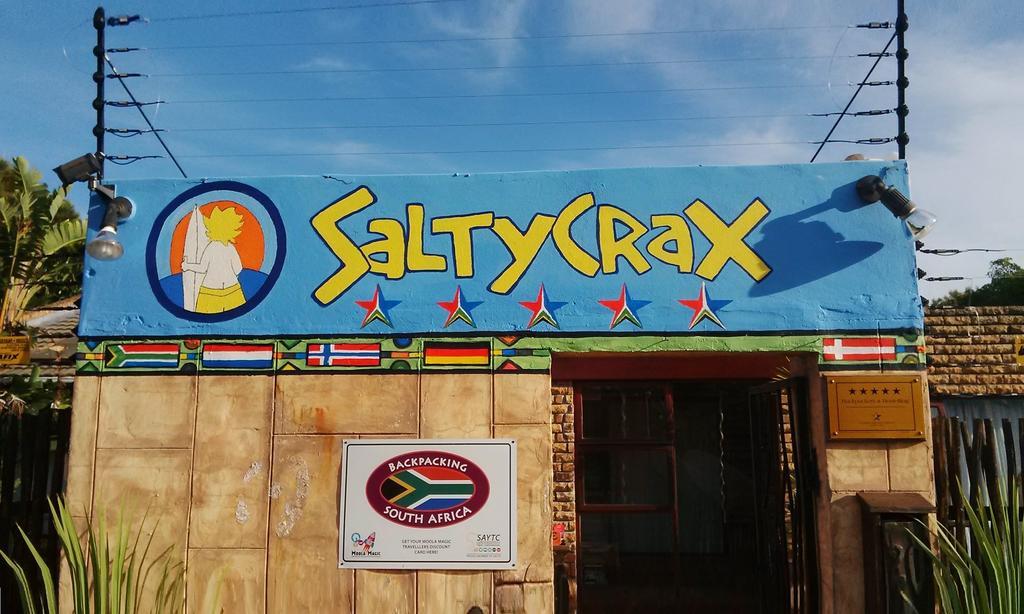 Saltycrax Backpackers And Surf Hostel By Curiocity Bloubergstrand Exterior foto